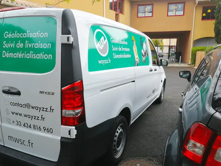 Création d'éléments print pour Wayzz